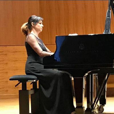 Monica Fava Insegnante di pianoforte CEA Villafranca